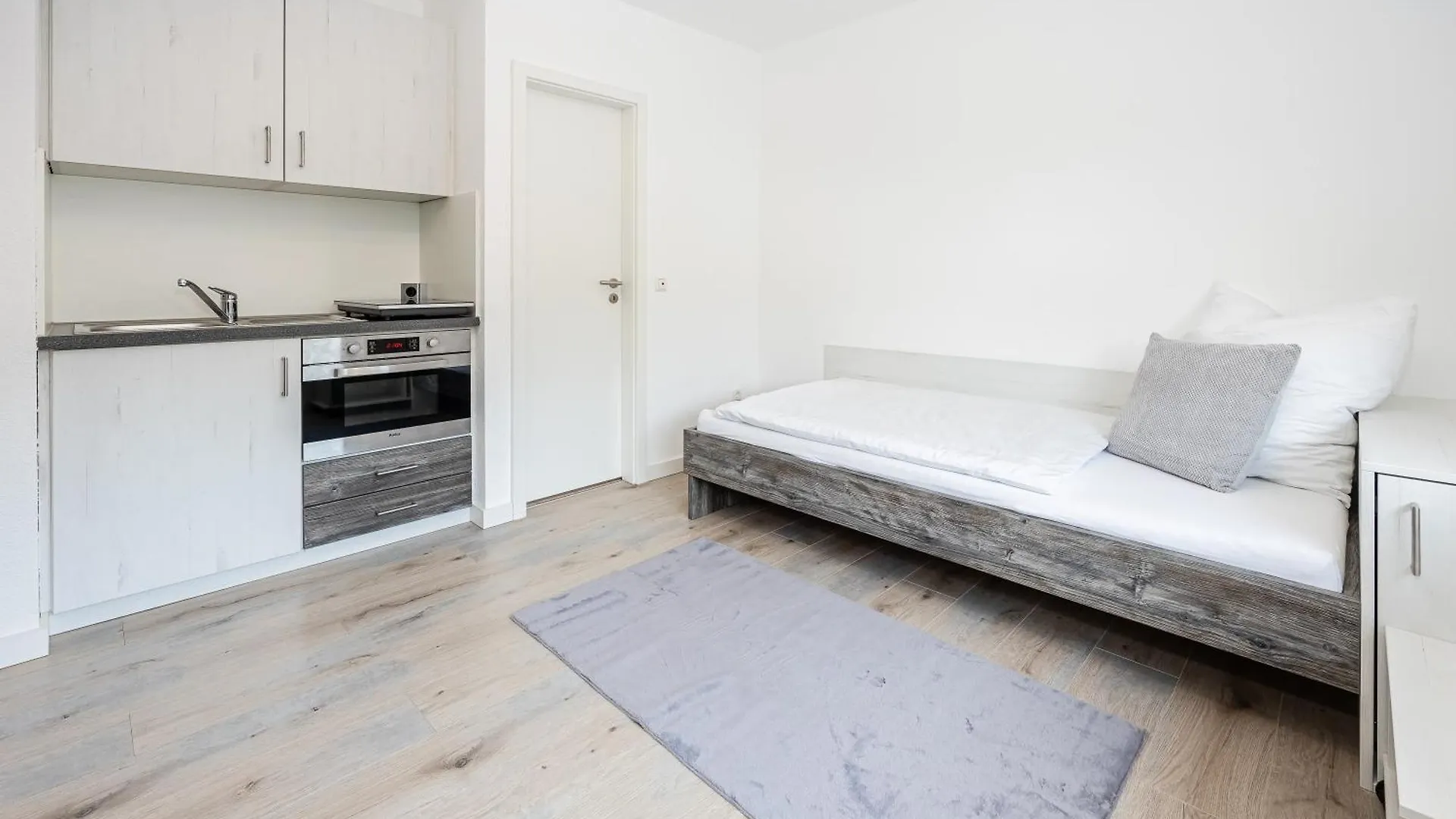 Easystay24 - Moderne Apartments In Frankfurt Und Nahe Zum Flughafen Francfort-sur-le-Main 0*,  Allemagne