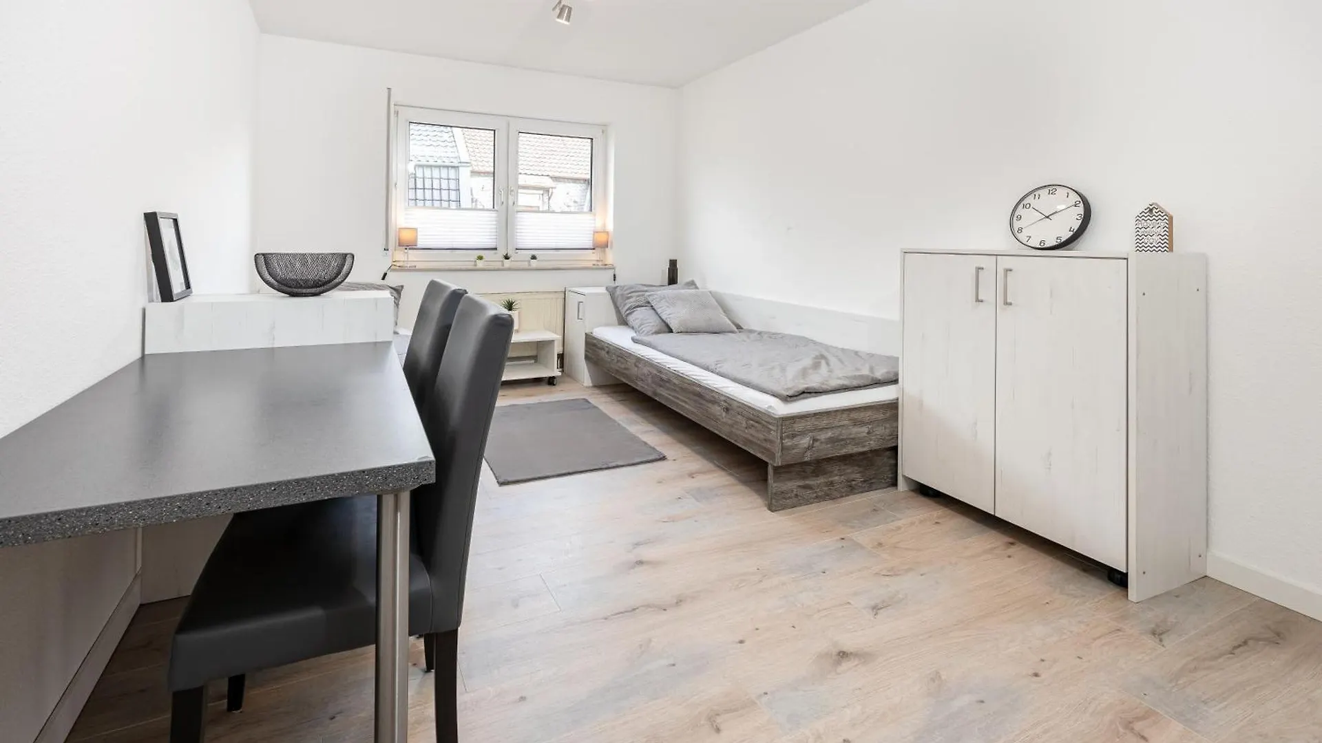 Easystay24 - Moderne Apartments In Frankfurt Und Nahe Zum Flughafen 美因河畔法兰克福 德国