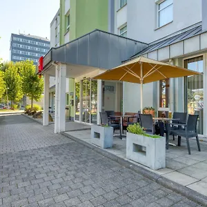 Ibis Frankfurt Messe West Hotel